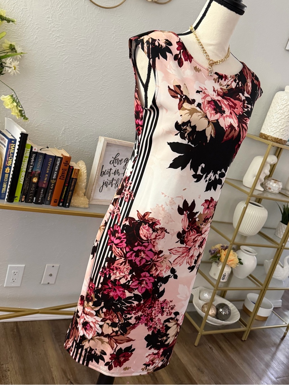 Midnight Velvet Pink and Black Floral Midi Sheath Dress - Picture 2 of 7